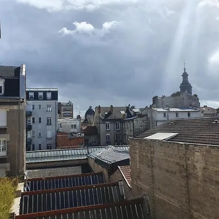 Hyper-centre /4 Personnes/ Cathedrale / Ascenseur Appartement *