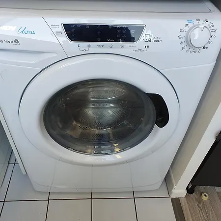 Appartement Hyper-centre /4 Personnes/ Cathedrale / Ascenseur *